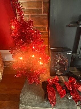 Red Tinsel Mini Christmas Tree with Lights - Unbranded with black ornaments